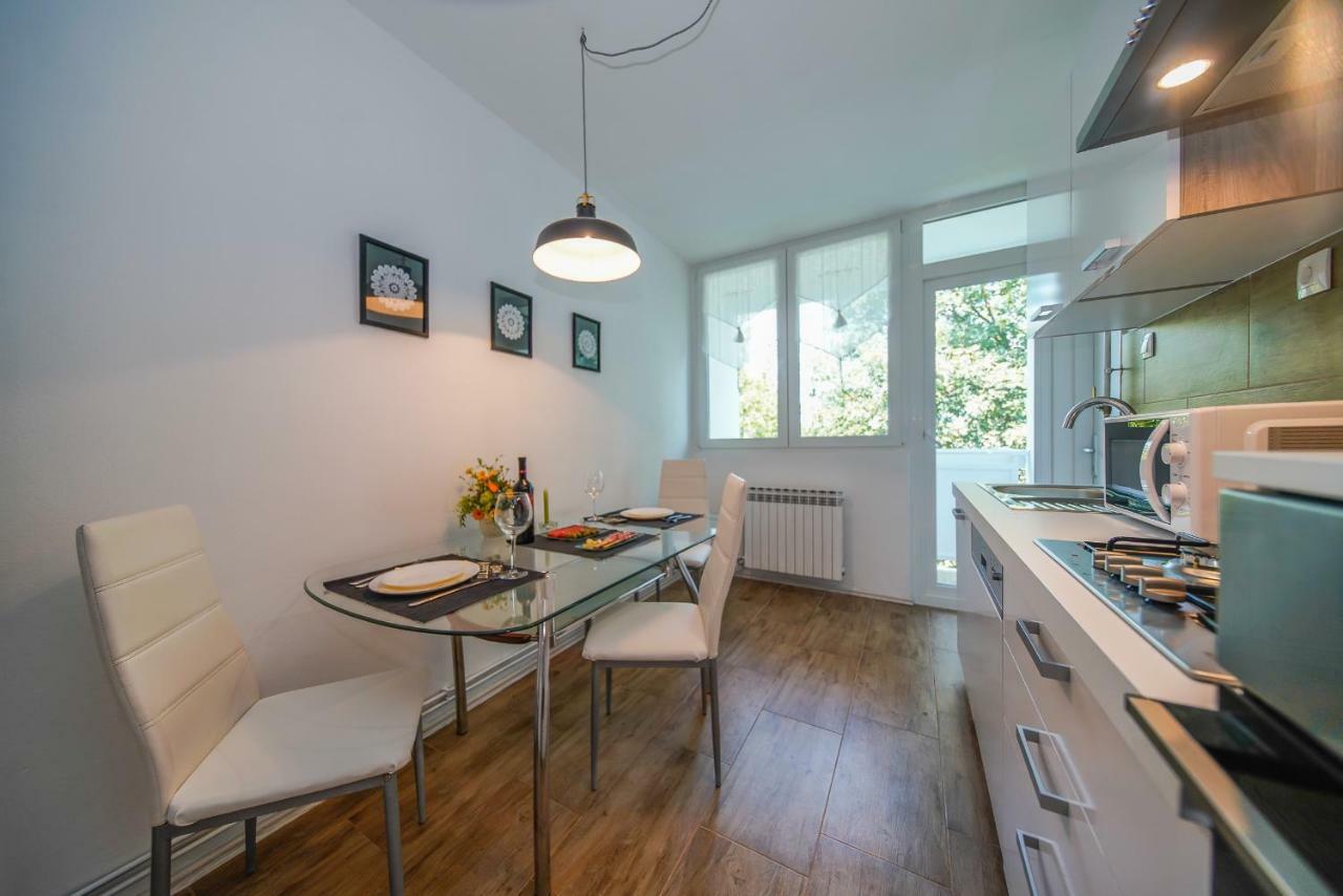 Apartment Happy Day Varazdin Exterior photo
